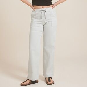 Comfy Weekender Wide Legged Pants, size M Long!